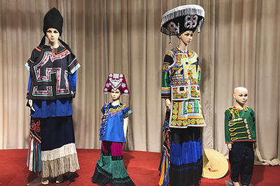 布拖 互聯(lián)網(wǎng)+非遺，彝區(qū)致富新路正當(dāng)時(shí)